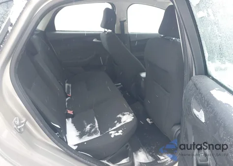 2015 Ford Focus Se z USA, uszkodzony, nr VIN 1FADP3F20FL365184